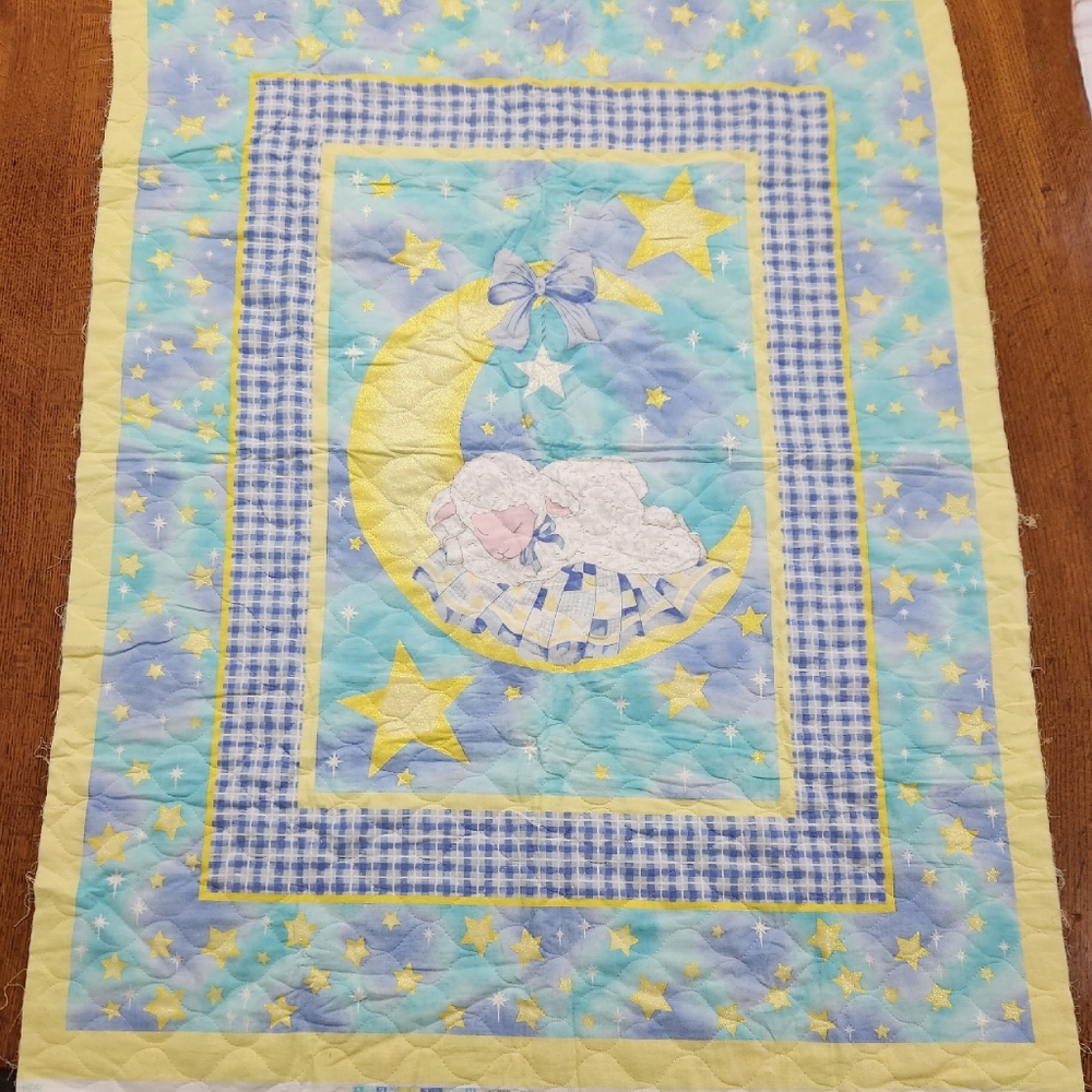 Quilted panel - Picture 2 of 3